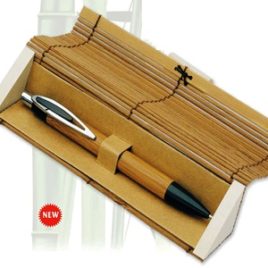 Penna a sfera con astuccio in bambù , Art. 142 con stampa del tuo logo